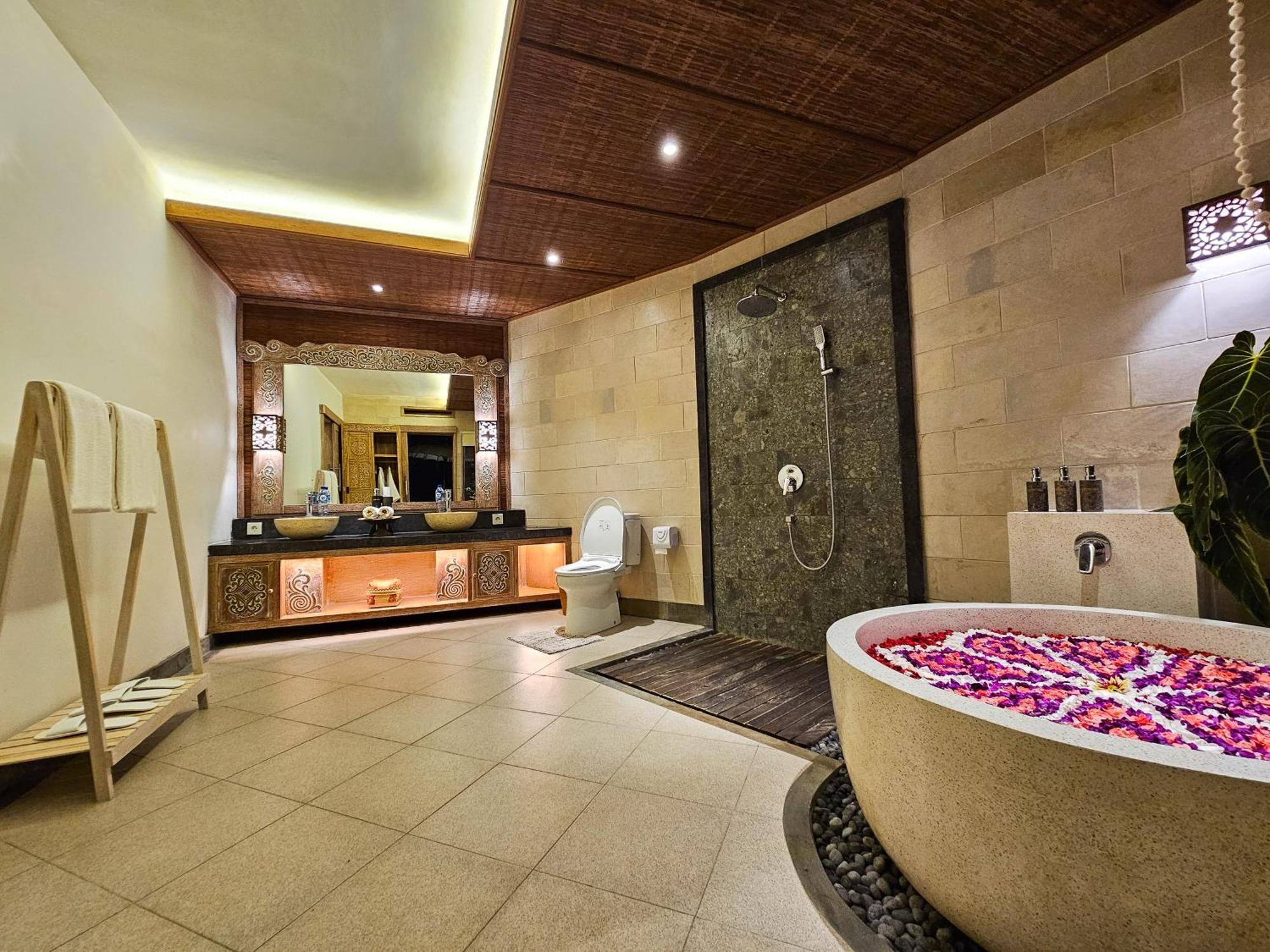 Happy Honeymoon Private Villa Ubud  Exterior photo